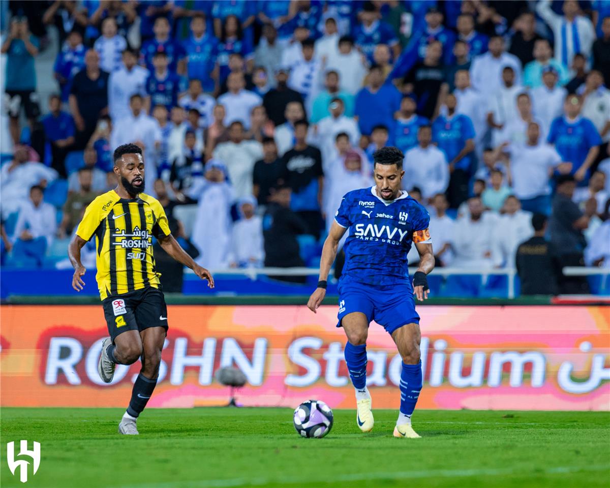 فيديو | ميتروفيتش يقود الهلال لاكتساح الاتحاد بثلاثية وخطف صدارة الدوري السعودي