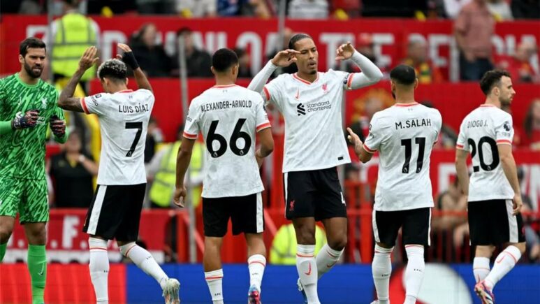 تسيميكاس: سنفتقد محمد صلاح وفان دايك وأرنولد.. القرار لهم