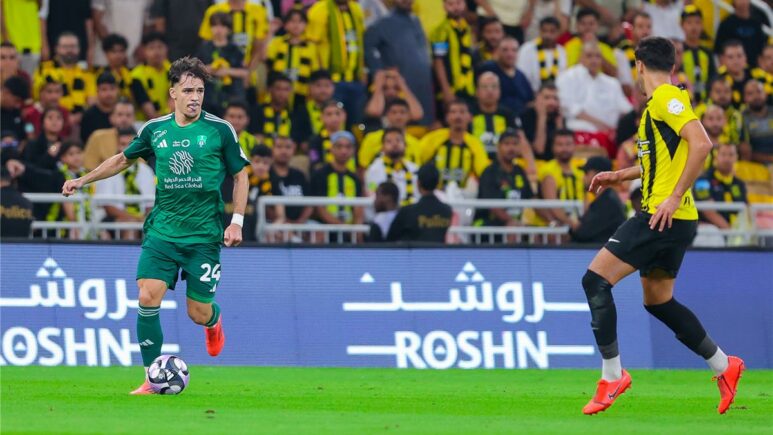 فيديو | في مباراة مثيرة.. الاتحاد يفوز على الأهلي بـ الدوري السعودي