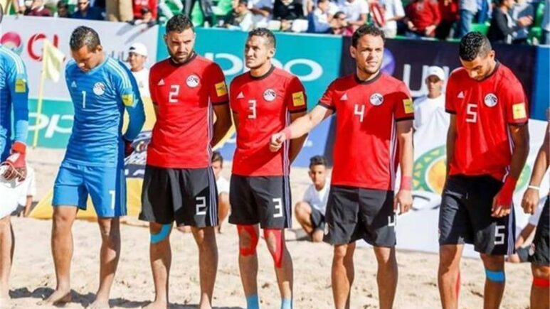 خاص | كاف يخطر منتخب الشاطئية بلائحة أمم إفريقيا