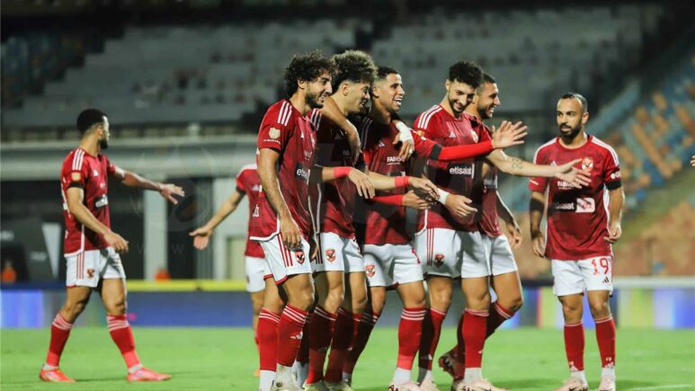 قائمة الأهلي لمباراة سيراميكا كليوباترا في الدوري المصري.. غياب 3 لاعبين