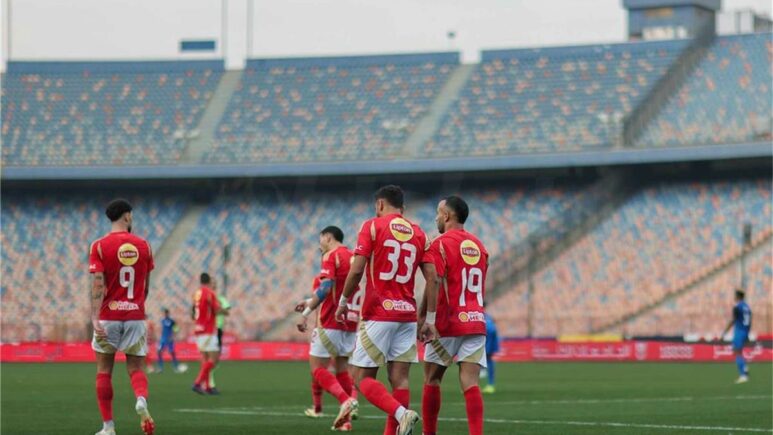 بدلاء الأهلي أمام فاركو في الدوري.. السولية يُجاور أفشة