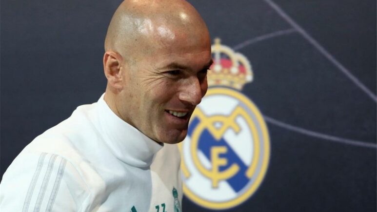 زيدان مشيدًا بـ لاعب برشلونة: ما فعله ضد إنتر ميلان أمرًا لا يصدق