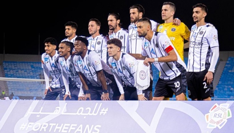 الشباب يدرس تدعيم دفاعه بمدافع لوهافر في الميركاتو الشتوي