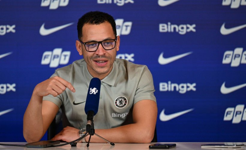 روسينيور: نبحث عن تعزيز كل الخطوط، وهذه حالة بالمر