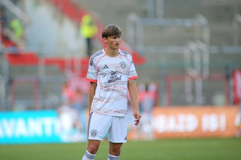 ميلان يتحرك لحسم صفقة دالبياز من بايرن ميونيخ