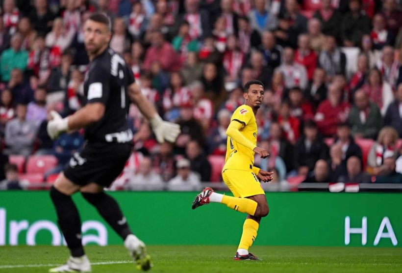 جيرونا يتعامل بحذر مع عودة عز الدين أوناحي بعد الإصابة