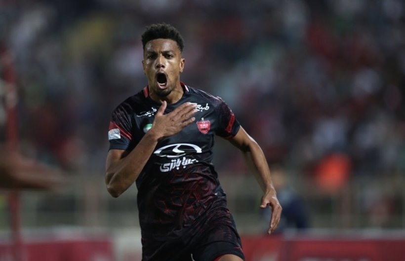 الرجاء الرياضي يقترب من ضم أيوب العملود