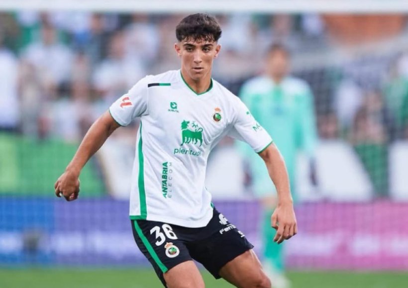 ريال مدريد وبرشلونة يتنافسان على جوهرة راسينغ سانتاندير