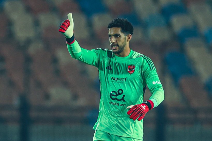 الأهلي يحسم موقفه: رفض قاطع لرحيل مصطفى شوبير