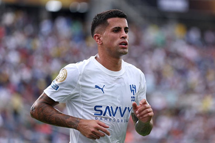 موعد الإعلان عن صفقة كانسيلو بشكل رسمي