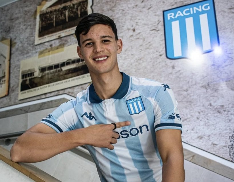 رسمياً | فالنتين كاربوني ينتقل من إنتر إلى راسينج الأرجنتيني على سبيل الإعارة