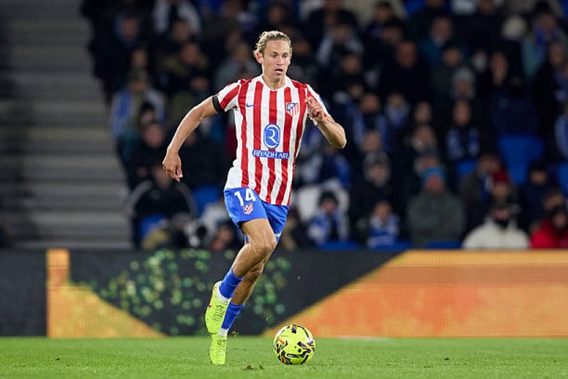 أتلتيكو مدريد يدرس عرض مانشستر يونايتد للتخلي عن يورينتي