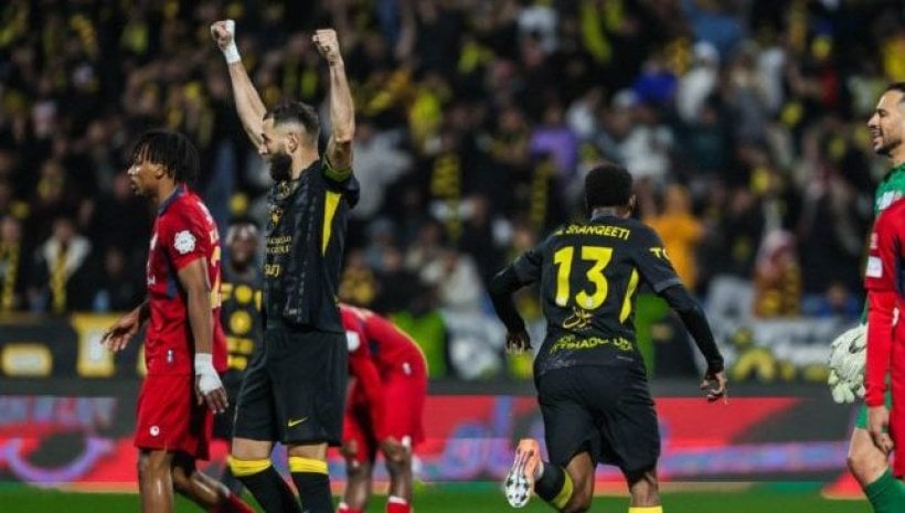 تعادل بطعم الخسارة.. الاتحاد يتعثر أمام ضمك ويهدر فوزًا كان في المتناول