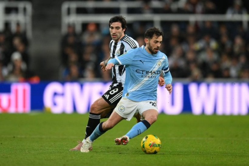 سيلفا: نأمل أن يستمر سيمينيو على هذا المنوال، ونشعر بالإحباط