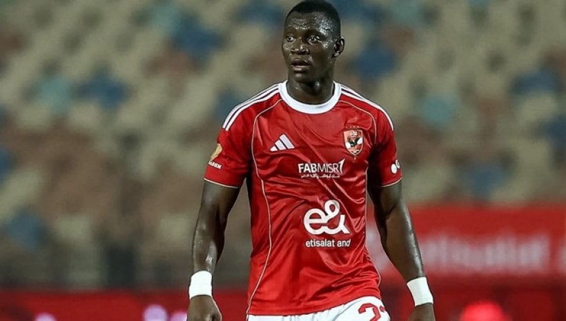 الأهلي يميل لاستمرار جراديشار ويخطط لضم مهاجم أجنبي تحت السن