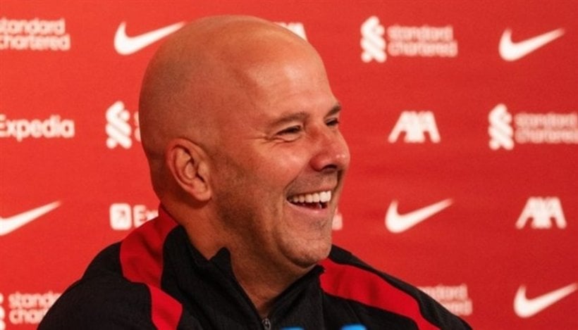 سلوت: أنتظر عودة صلاح، وهذه حالة الفريق