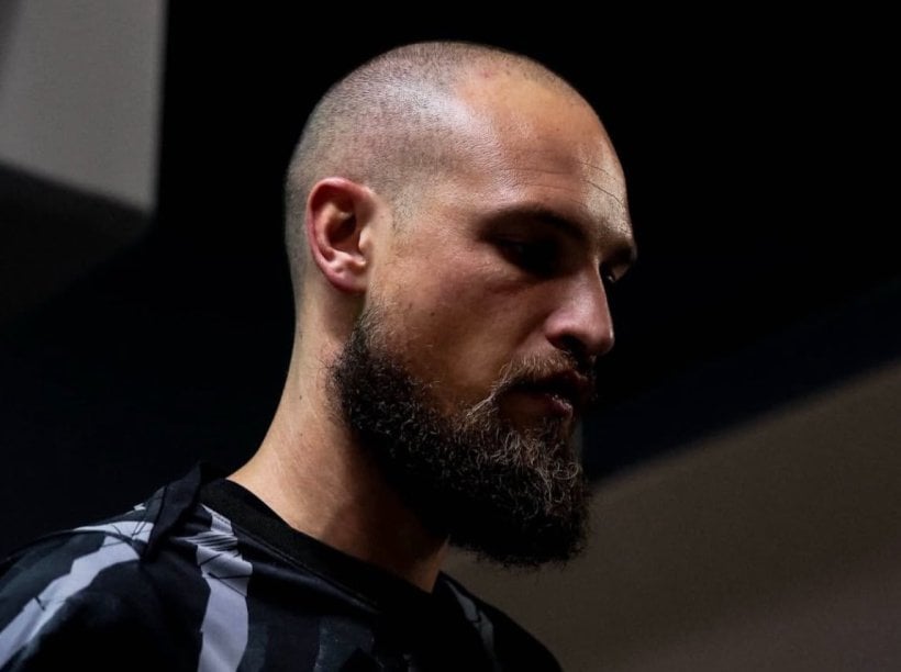 الاتحاد يواصل مسلسل البطاقات الحمراء في دوري روشن السعودي