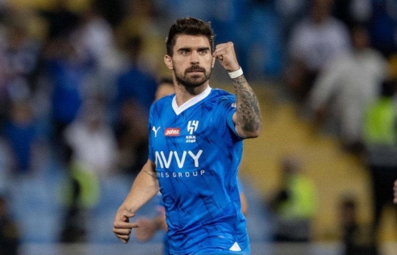 مانشستر يونايتد يضغط بقوة لضم نيفيز