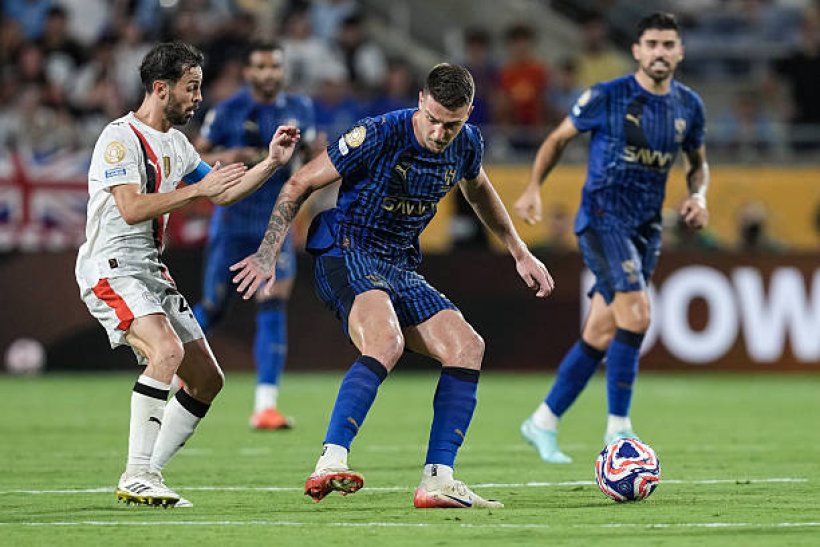 انقسام داخل الهلال يؤجل حسم صفقة الظهير الأيمن