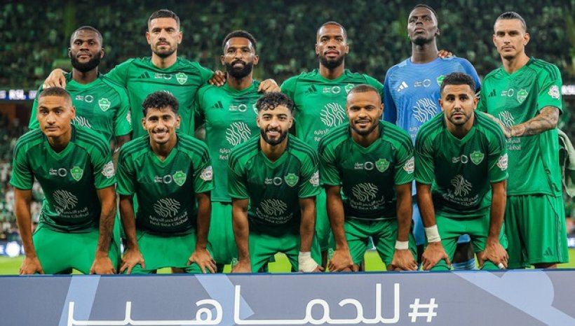 الأهلي يظفر بمهاجم شاب دون مقابل