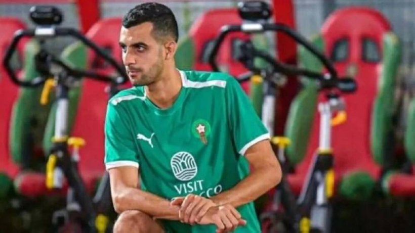 الأهلي يرفع اسم أشرف داري من قائمته لقيد بلعمري