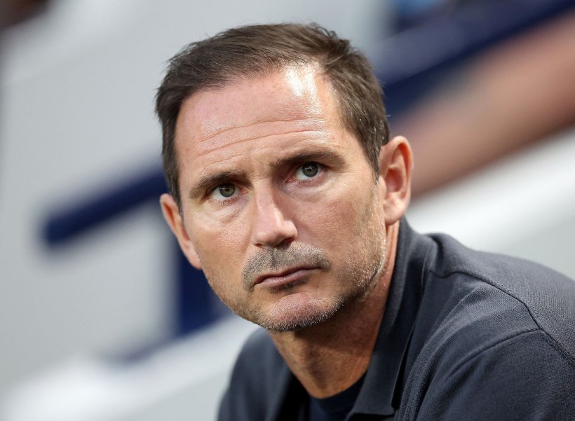 فرانك لامبارد على أجندة نادي لندني