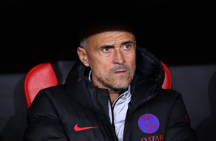 إنريكي أقنع لاعب برشلونة بالانضمام إلى سان جيرمان