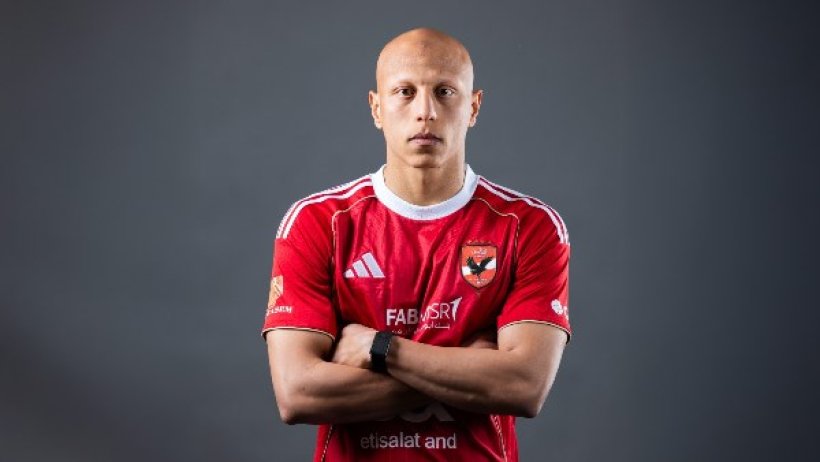 رسميًا..الأهلي يعلن تعاقده مع عمرو الجزار