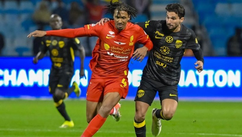 الاتحاد يسقط أمام القادسية بثنائية قاسية