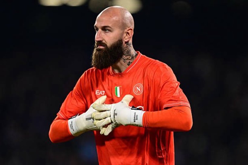 شكوك حول مشاركة حارس نابولي أمام يوفنتوس