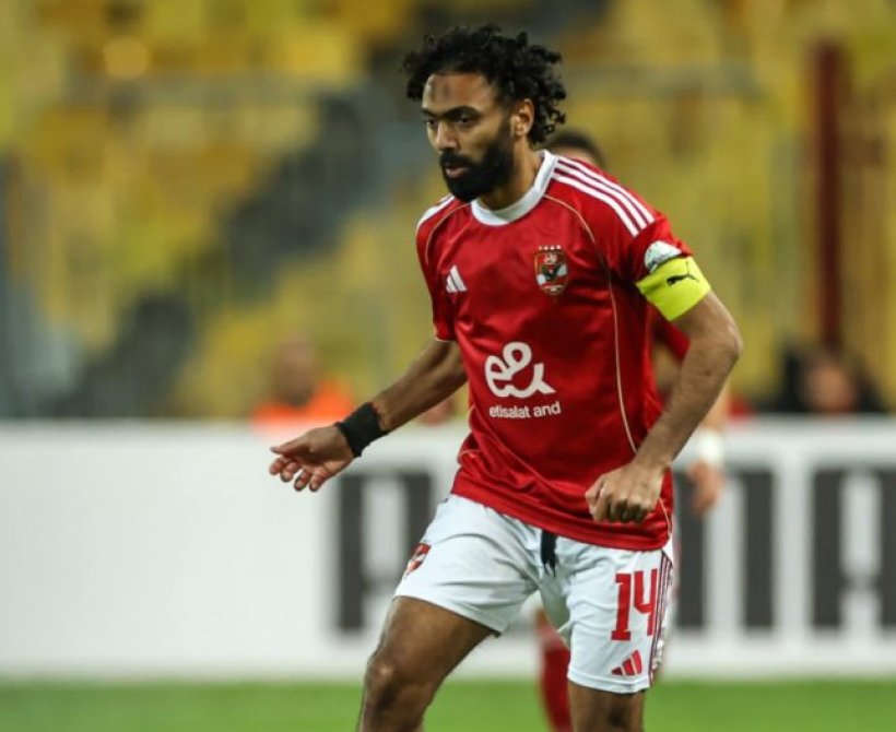 الخلاف المالي يعطل تجديد عقد الشحات ويقربه من الرحيل