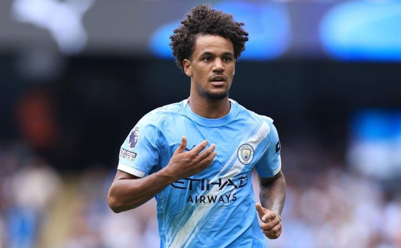 جوارديولا يلمّح لرحيل أوسكار بوب عن مانشستر سيتي