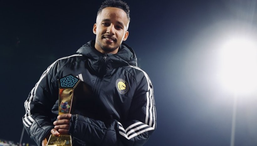 الهلال ينفي التوصل لاتفاق مع عبدالرحمن غريب