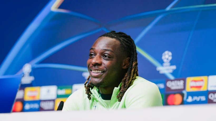 دوكو يدعم جوارديولا ويؤكد جاهزيته لمواجهة غلطة سراي