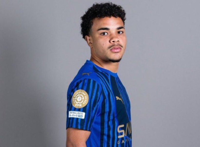 كايو سيزار يعود إلى البرازيل عبر نادي كورينثيانز