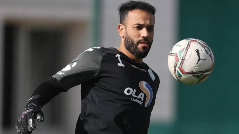 نهضة بركان يضم الحارس أنس الزنيتي رسميًا