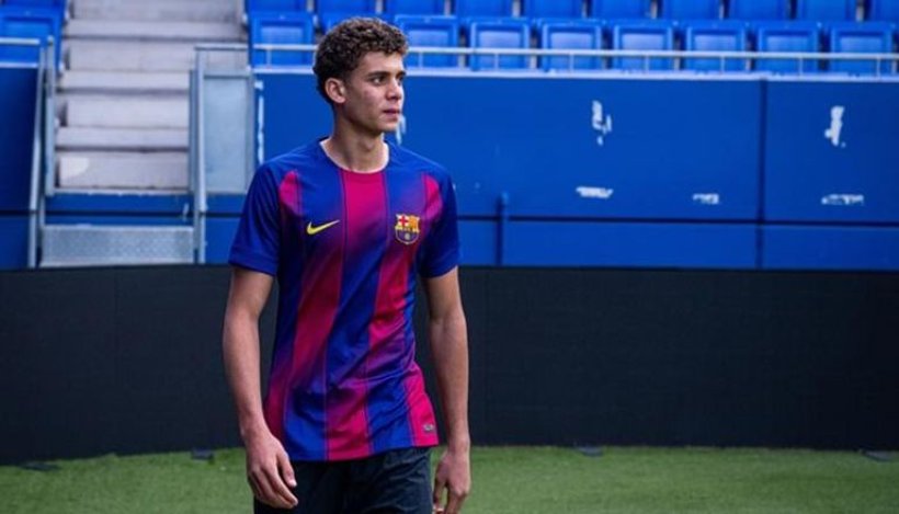 الغندور يتغزل فى حمزة عبدالكريم بعد انتقاله لبرشلونة