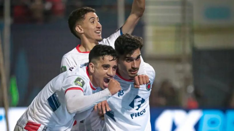 أولمبيك آسفي يحجز بطاقة العبور إلى ربع نهائي كأس الكونفدرالية