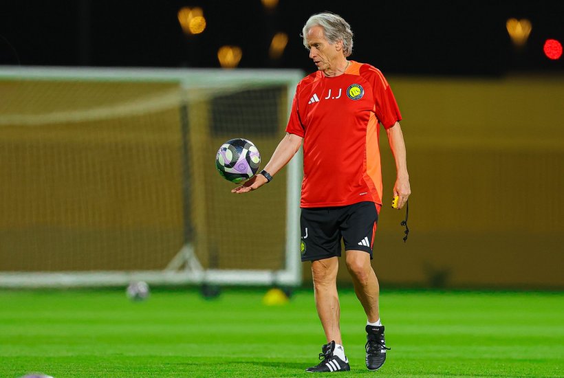 غموض حول مستقبل جيسوس داخل النصر