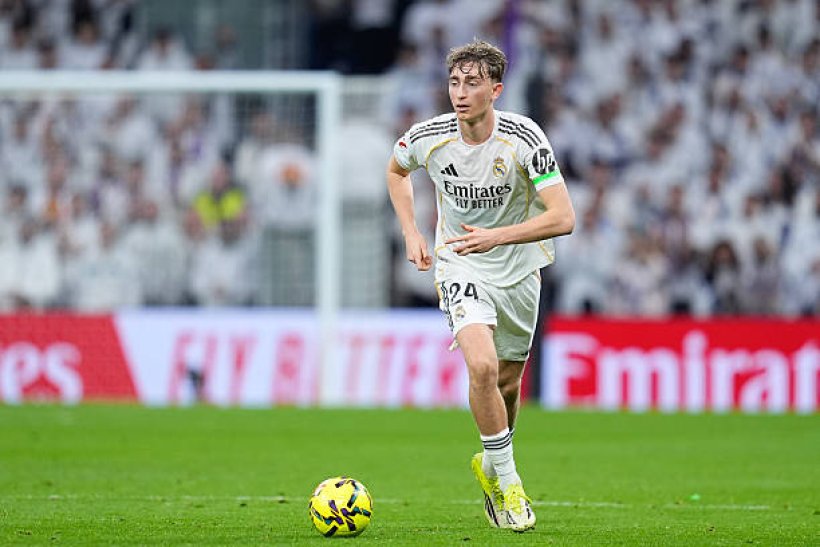 موقف ريال مدريد من رحيل هاوسن وسط اهتمام الأندية الإنجليزية