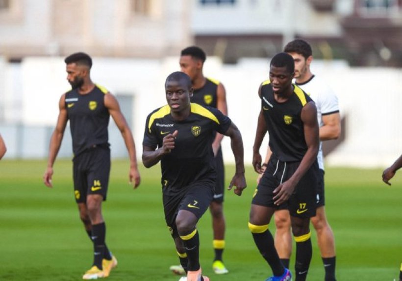 الاتحاد يحسم صفقتي النصيري وجوستافو سا ويوافق على رحيل كانتي