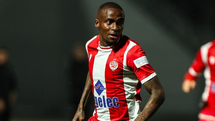 لورش يودّع الوداد برسالة مؤثرة ويطوي صفحة تجربته مع الفريق