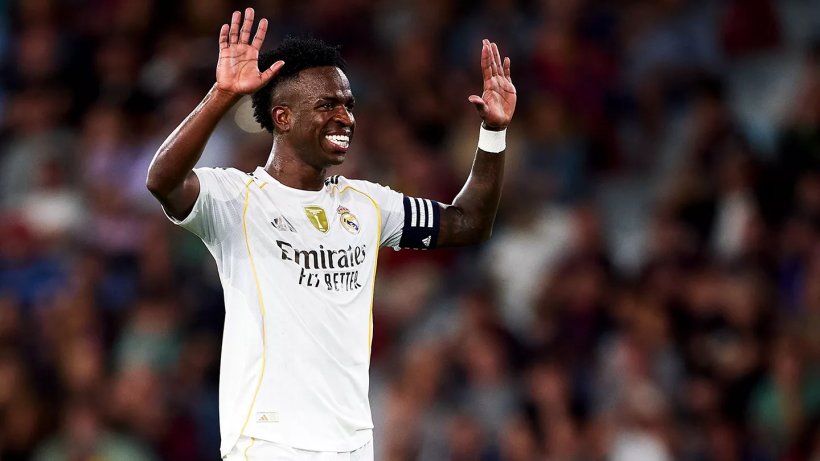 فلامينجو يفتح الباب أمام عودة فينيسيوس