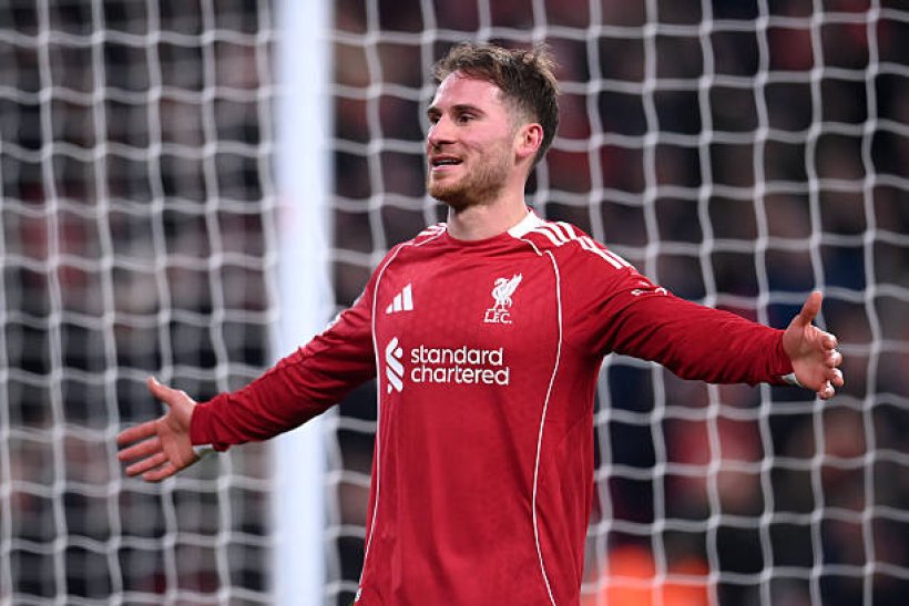 باريس سان جيرمان يخطط لضم ماك أليستير