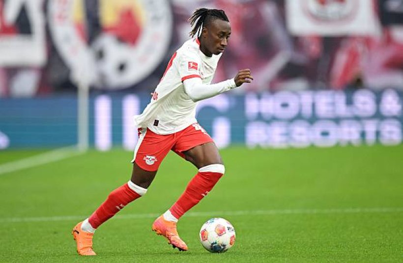 باريس سان جيرمان يستهدف التعاقد مع يان ديوماندي