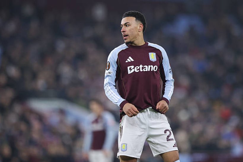 مانشستر يونايتد يستهدف التعاقد مع نجم أستون فيلا