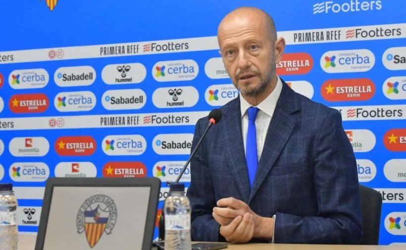 الرئيس التنفيذي للهلال يحسم جدل ميركاتو الشتاء بالسعودية