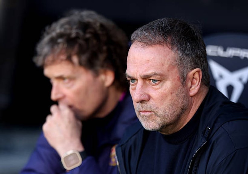 فليك: لم أكن راضيًا عن الشوط الأول، وسعيد بالهدف الأول لبيرنال