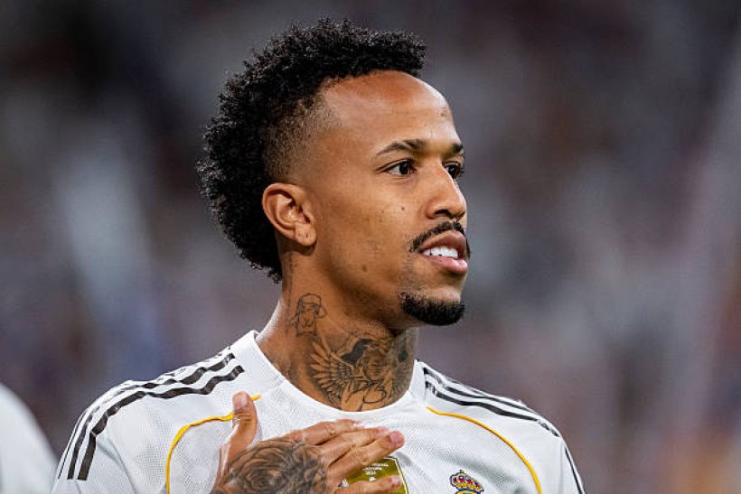 مانشستر يونايتد يقدم عرضًا رسميًا لضم مدافع ريال مدريد